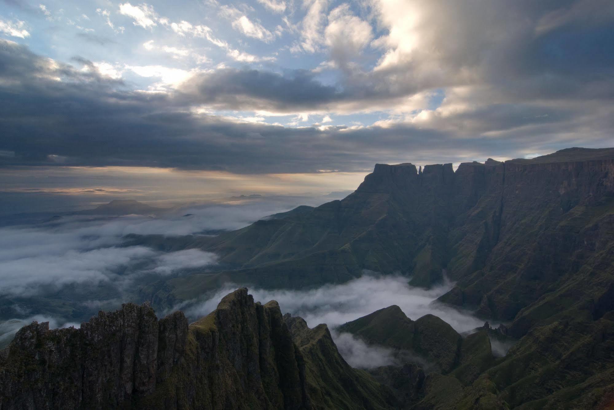 Witsieshoek Mountain Lodge Phuthaditjhaba Екстериор снимка