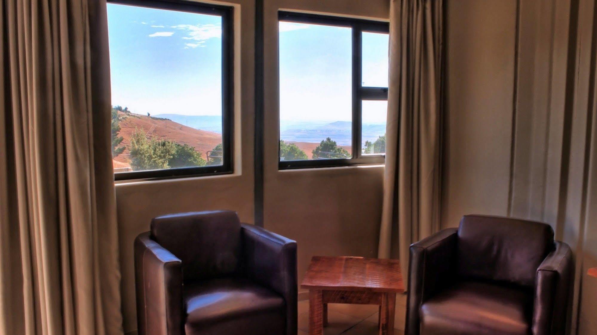 Witsieshoek Mountain Lodge Phuthaditjhaba Екстериор снимка