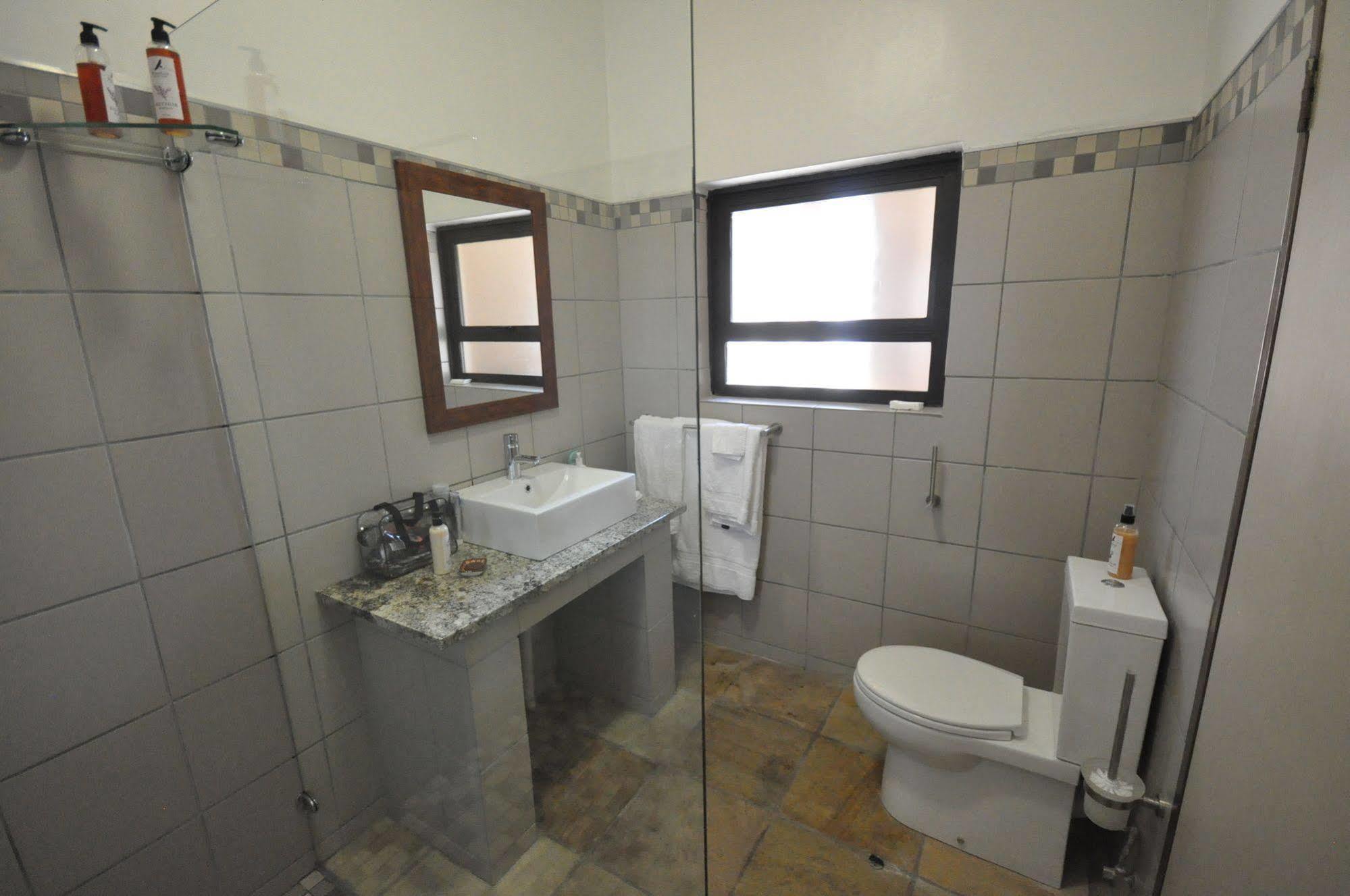 Witsieshoek Mountain Lodge Phuthaditjhaba Екстериор снимка